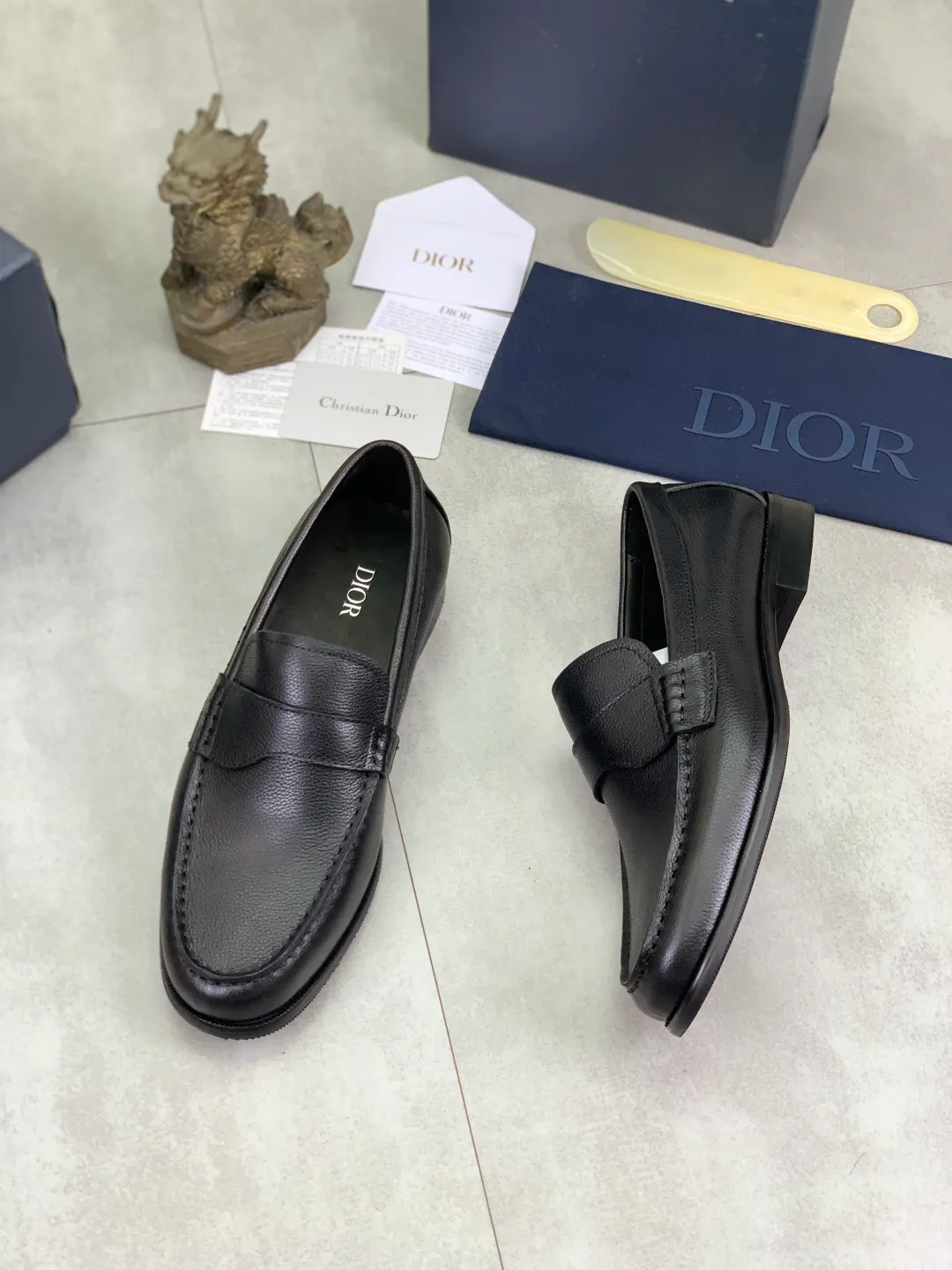 Men's men's shoes 💰P560 new style 💰high version 💎💎💎Dior original version! Top Italian purchasing agent! Men's business casual leather shoes, original imported pebbled calfskin upper, ultimate texture, gentlemanly style, imported water-dyed cowhide inside, top-quality original Italian rubber outsole, first-class workmanship, top quality! Size: 39-44 (45 customized) 3️⃣ colors available